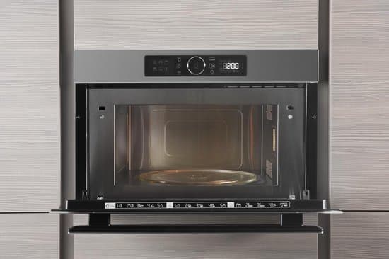 مایکروفر توکار ویرپول AMW730IX | 31 لیتر با قابلیت یخ‌زدایی 3 بعدی و گریل کوارتز