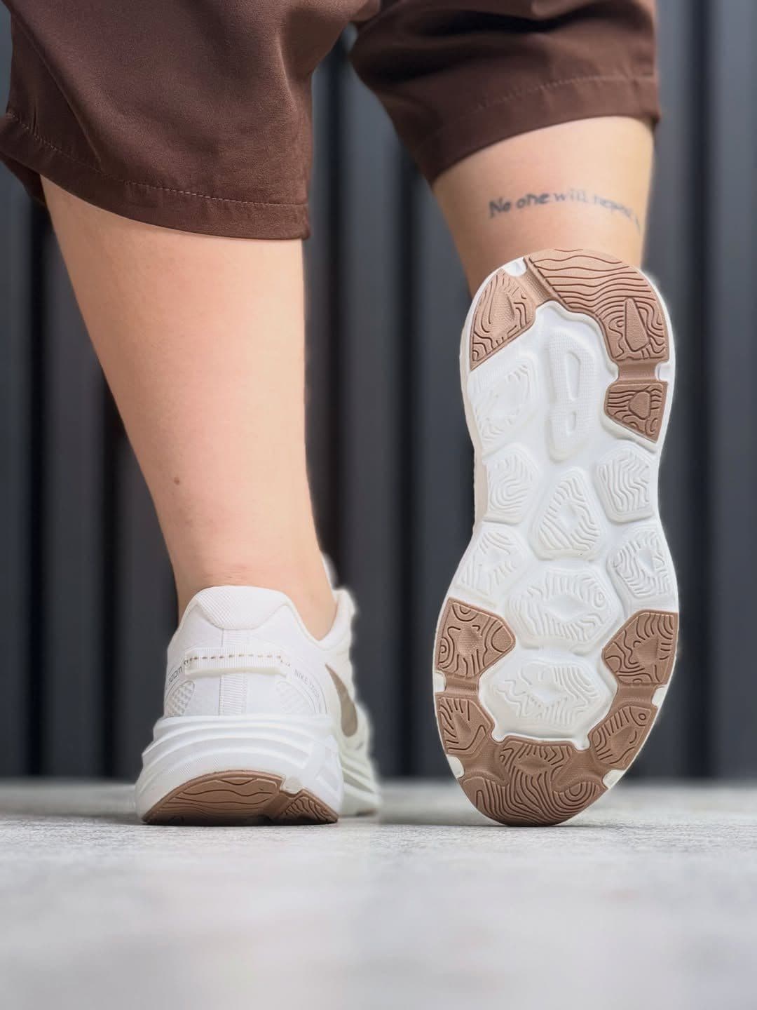 خرید کتونی NIKE AIR ZOOM زنانه اصلکیفیت | قیمت مناسب و استایل خاص | آتناکالا