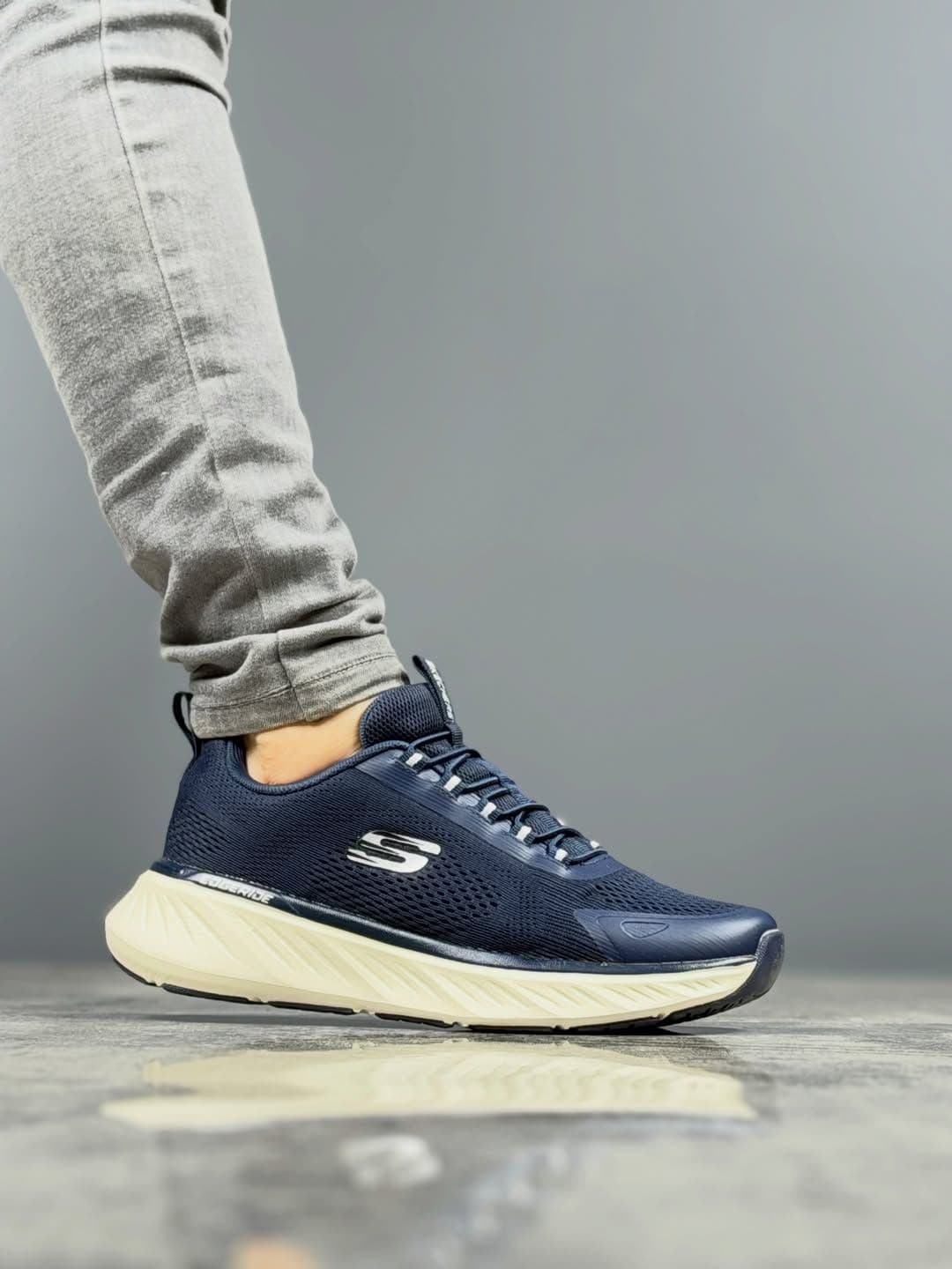 کتونی طبی و راحتی مردانه اسکیچرز مدل گو والک (Skechers Go Walk) های کپی – سایز ۴۱ تا ۴۵