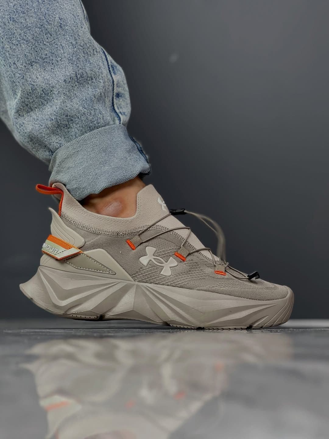 خرید کتونی مردانه آندر آرمور (Under Armour) مدل تابستانی