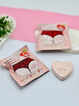 خرید صابون اسکراب کاریته | روشنکننده و لایهبردار نواحی حساس بدن با خاصیت ضدجوش و ضدقارچ