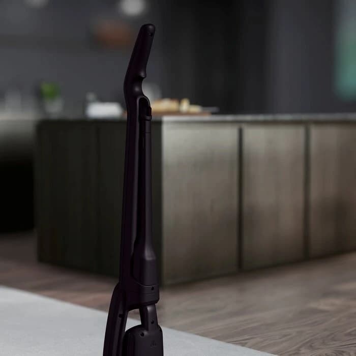 جارو شارژی عصایی آ ا گ مدل QX6-1-42GG