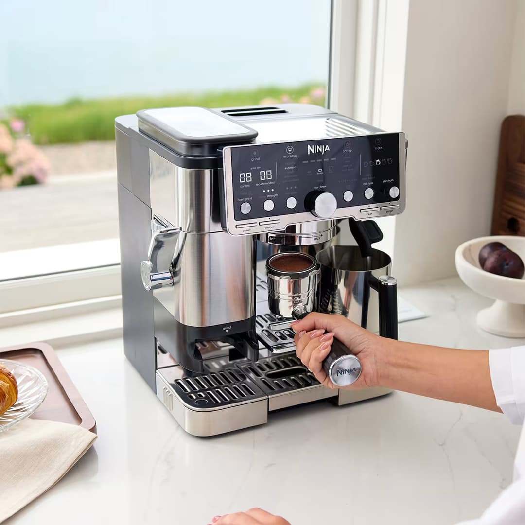 اسپرسوساز نینجا ES701 Luxe Café Pro | خرید از آتناکالا بانه